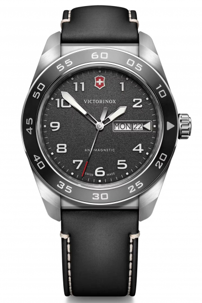 Victorinox-Swiss-Army-Quarz-42mm-242041