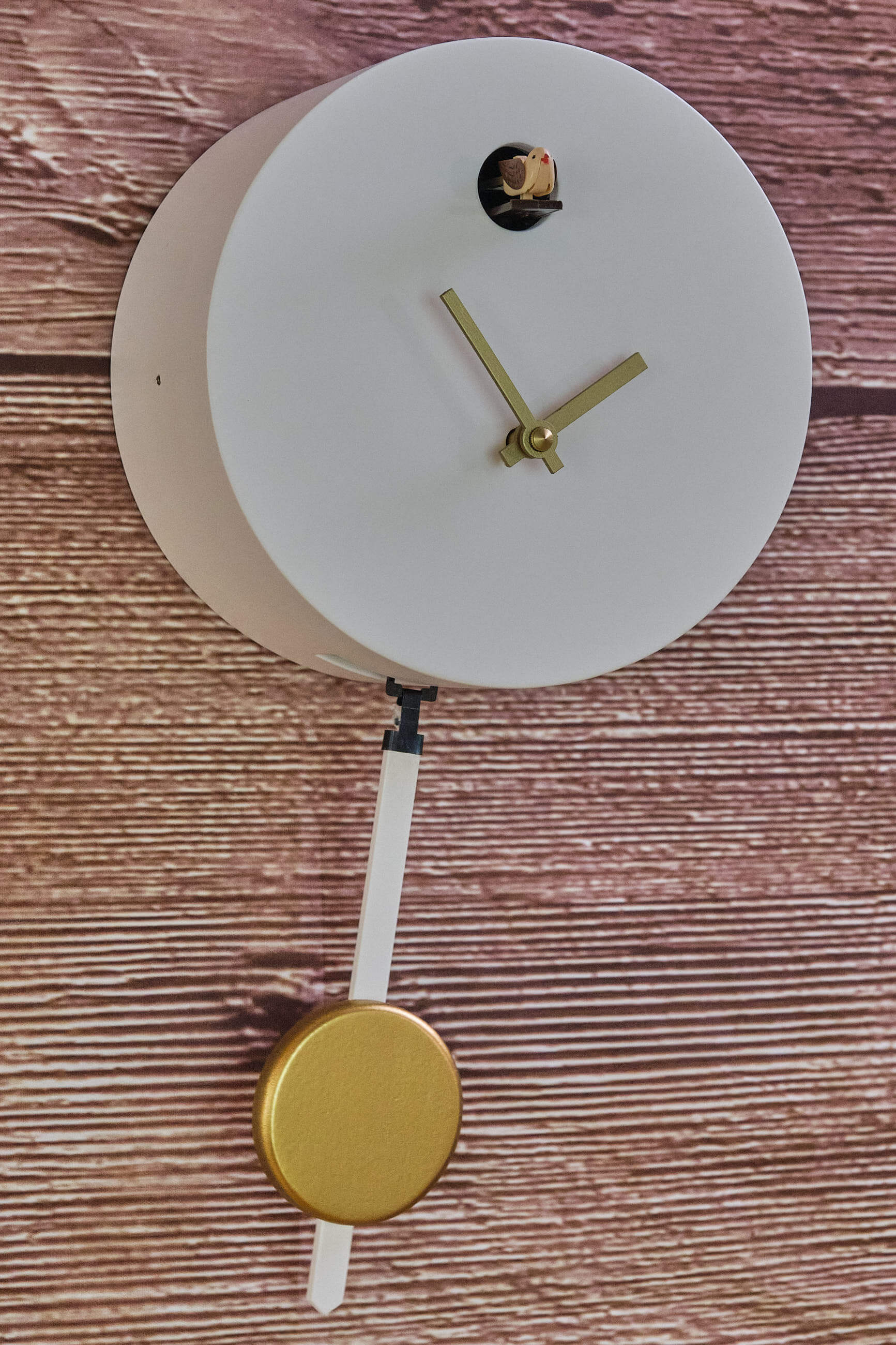 Engstler -Cuckoo clock quartz modern white gold 19cm- 350/23 Q