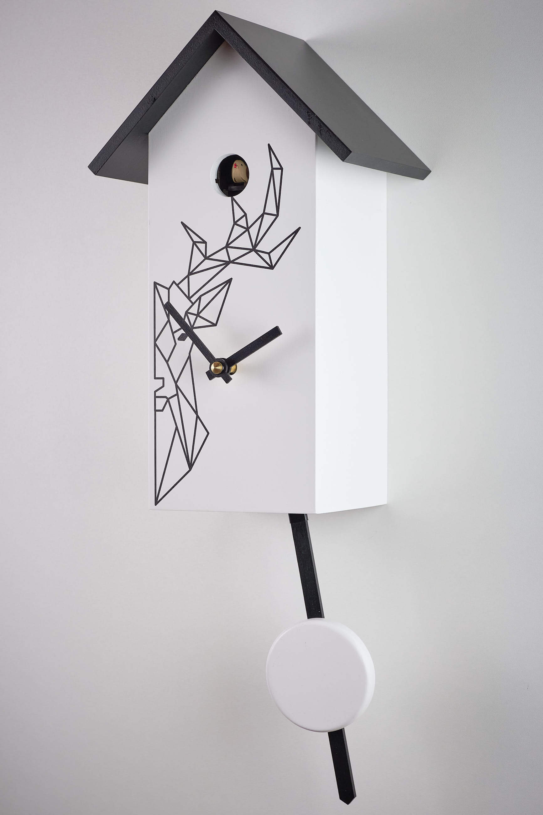Engstler -Cuckoo clock modern white deer real wood quartz movement 29cm- 360/32 Q