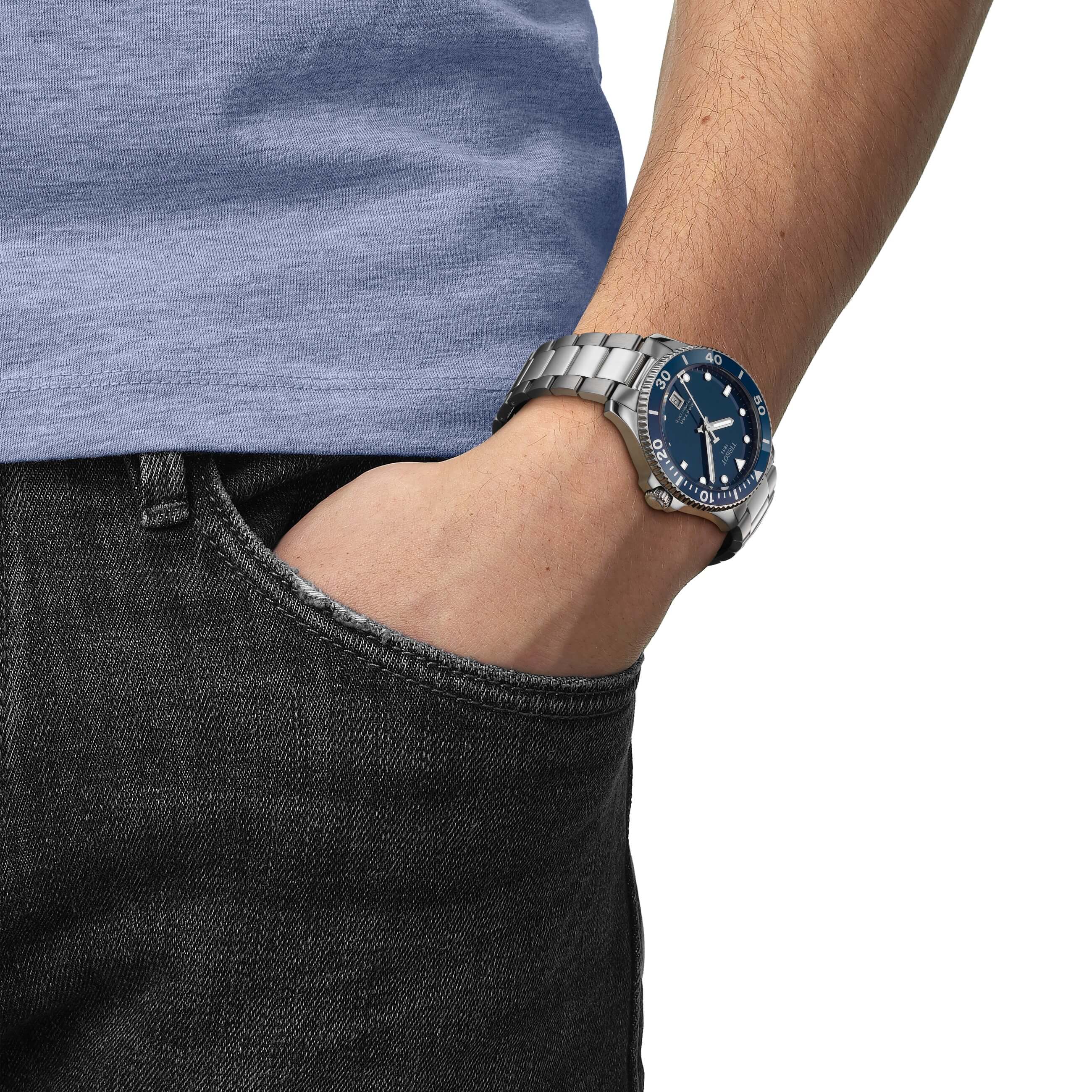 TISSOT -Seastar 1000 men's and ladies' watch silver blue quartz sapphire crystal 40mm- T120.410.11.041.00