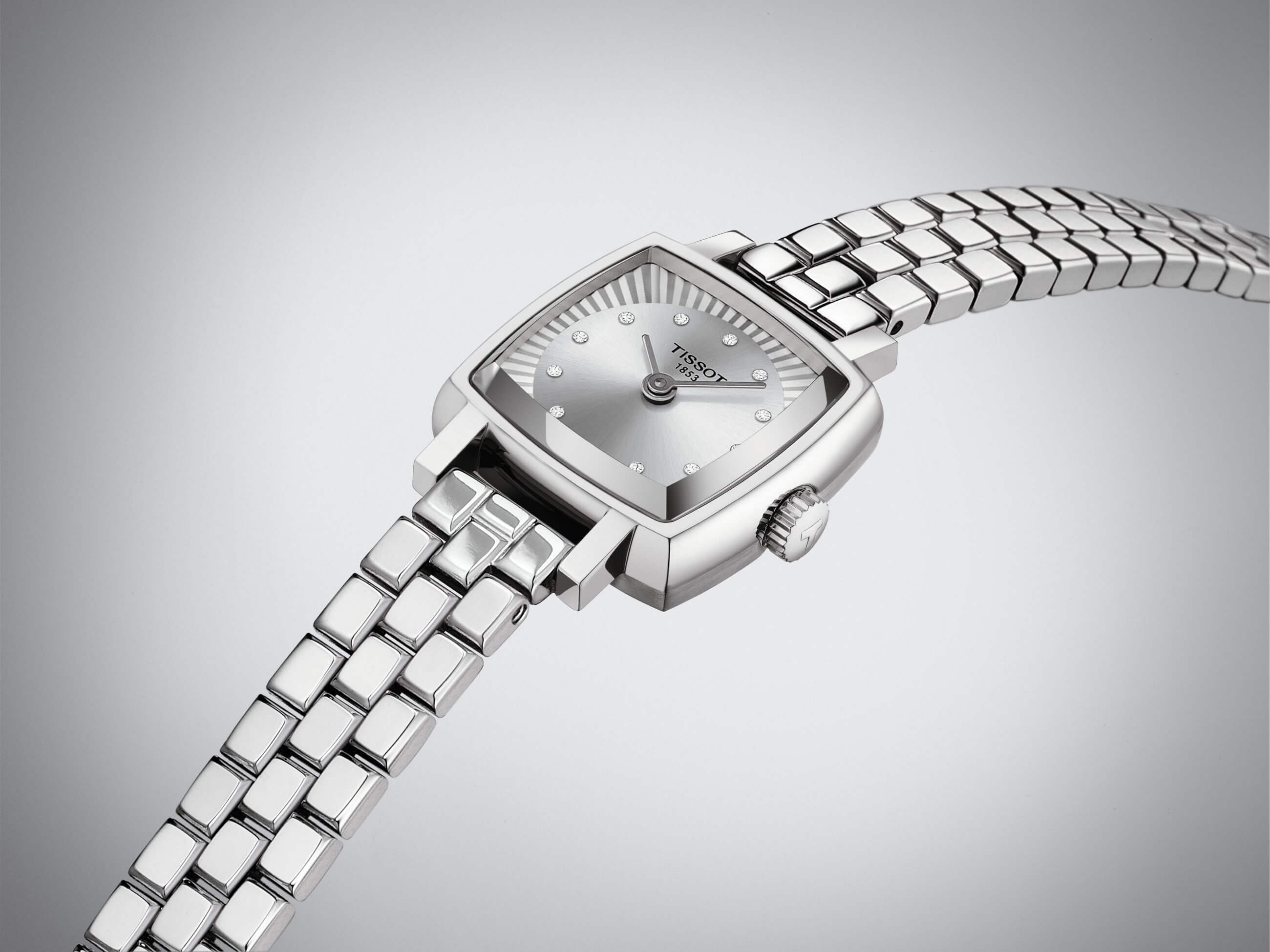 TISSOT -Lovely Square Damenuhr Silber Quarz Saphirglas 20mm- T058.109.11.036.01