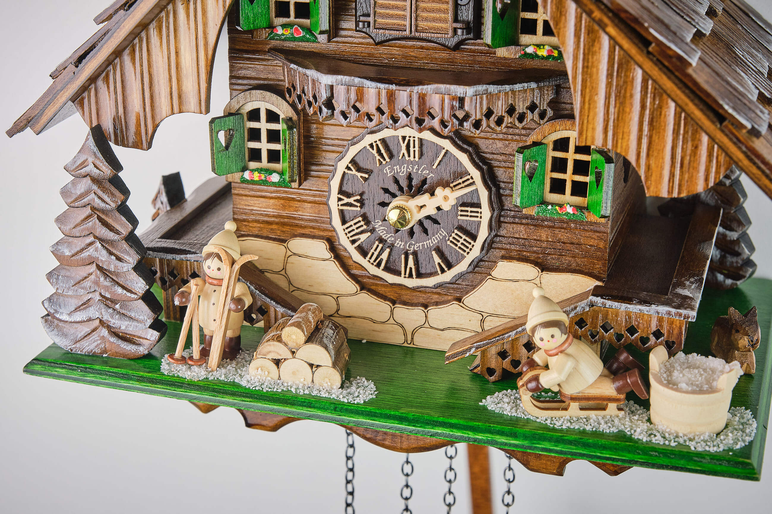 Engstler -Kuckucksuhr Erzgebirge Quarz Laufwerk mit Musik 33cm- 44424 QM