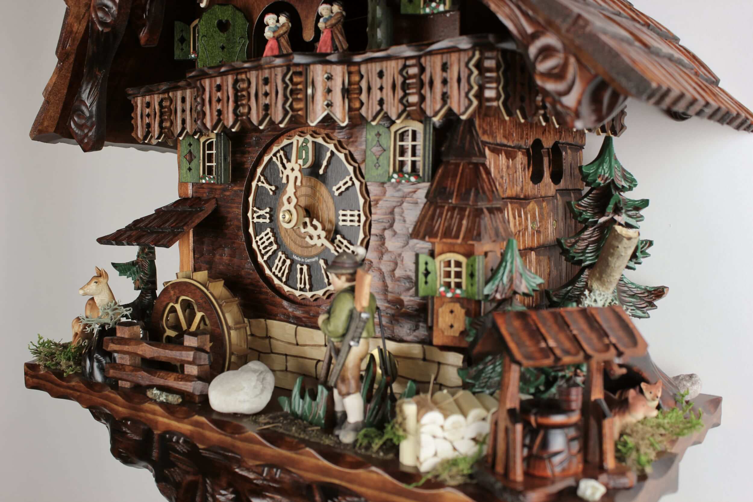 Hönes -Schwarzwaldhaus 62cm- 86740T