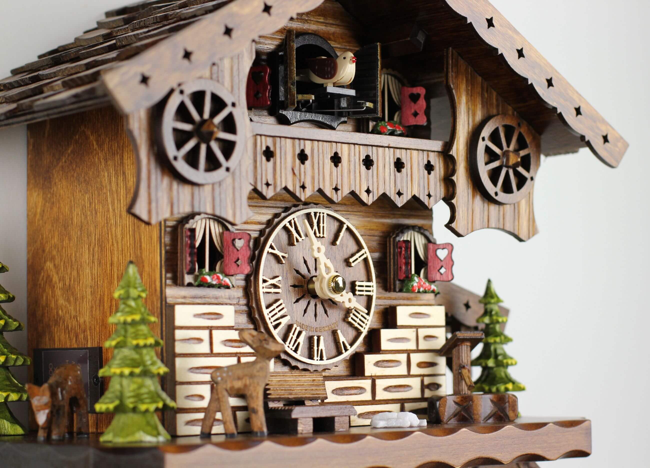 Engstler -Schwarzwaldhaus 26cm- 445 Q