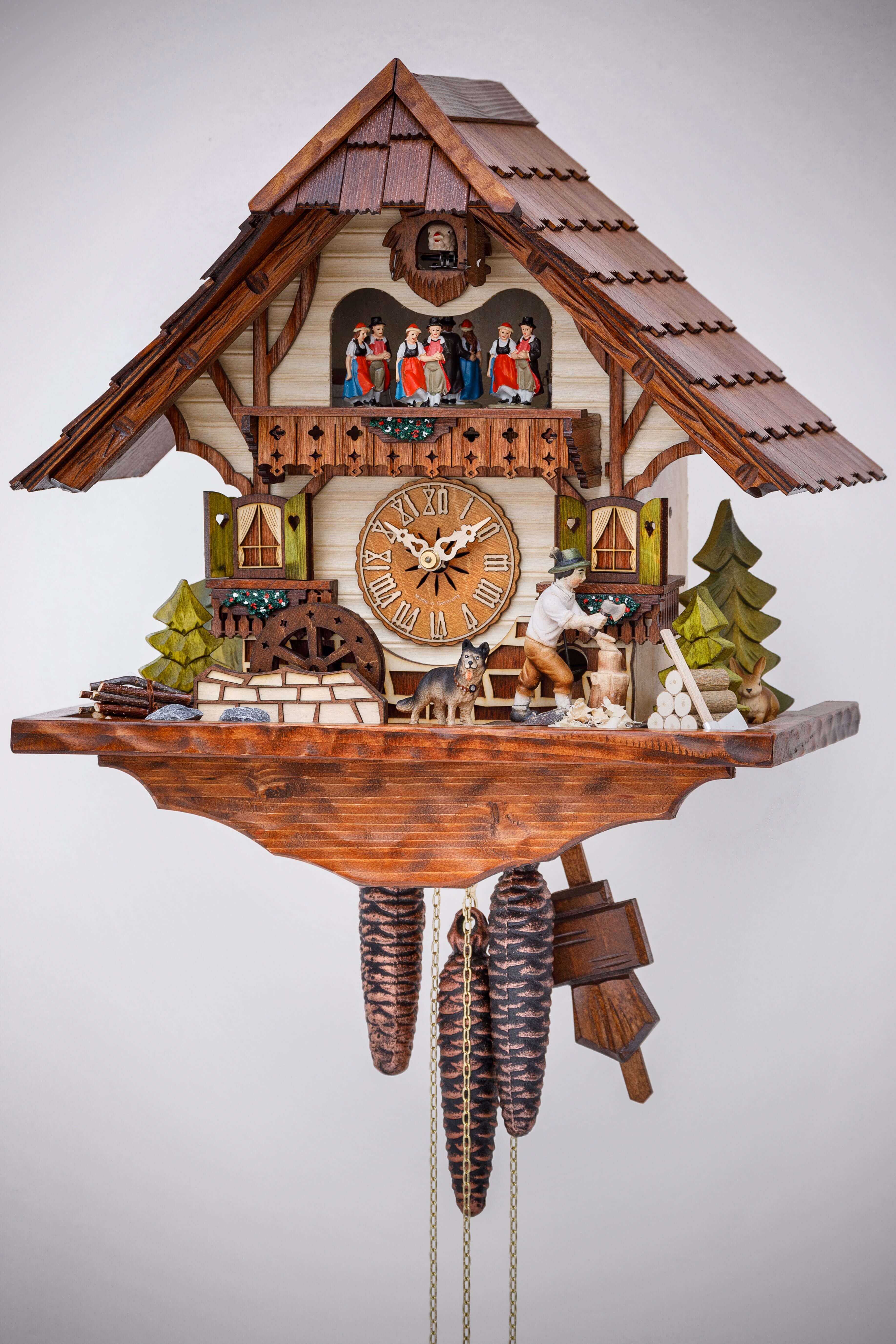 Hekas -Kuckucksuhr 1-Tag Laufwerk Musik Haus Holzhacker 32cm- 3712 EX