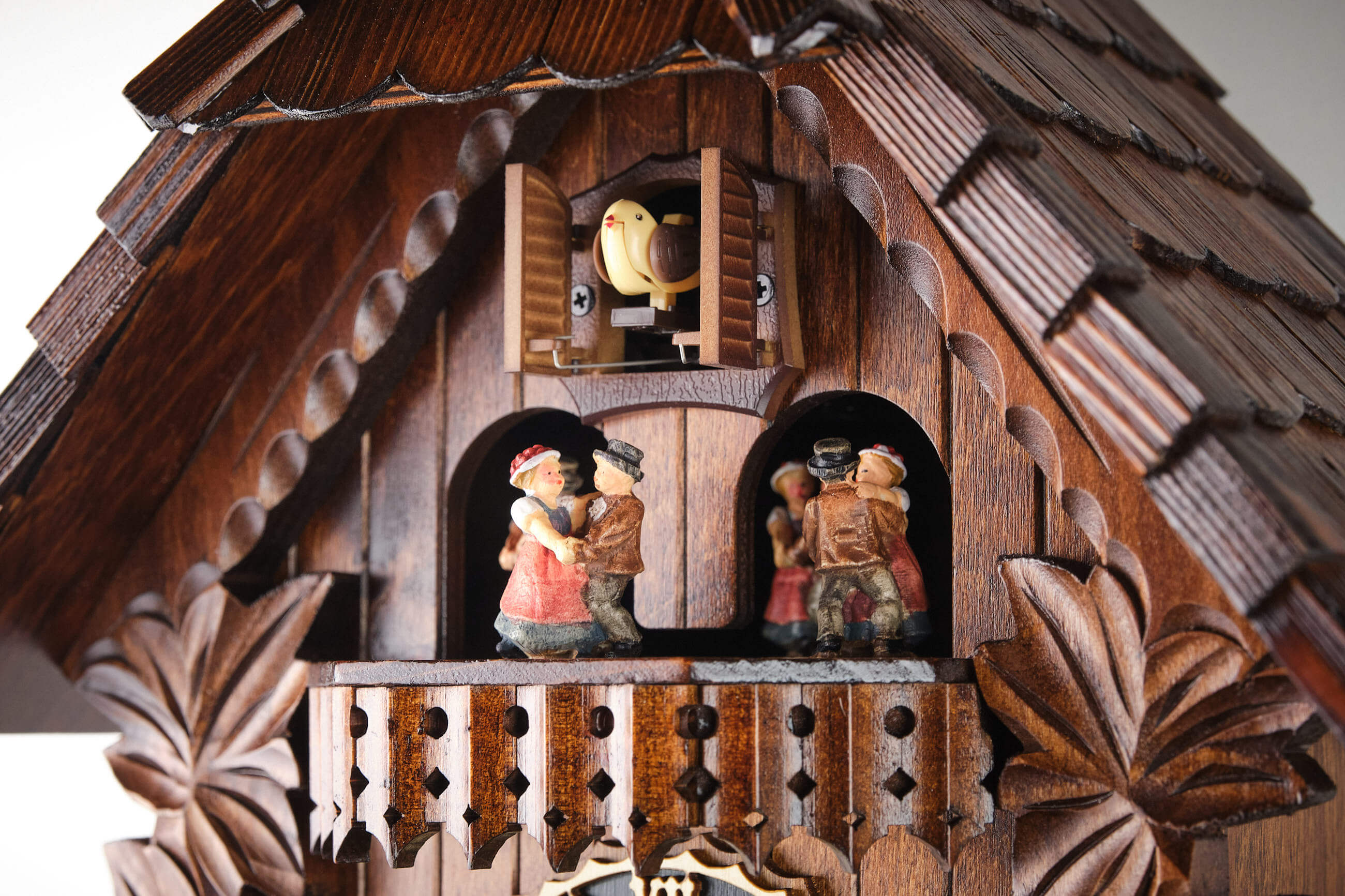 Hönes -Cuckoo Clock Quartz Movement Bird's Nest Music 38cm- 6442-4TQNU