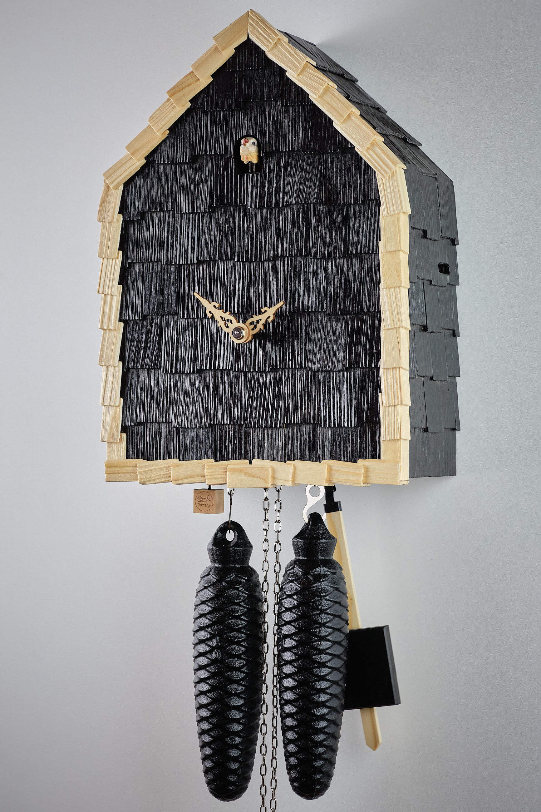 Romba -Cuckoo clock modern shingles black mechanical 8-day movement 30cm- RE34S-2