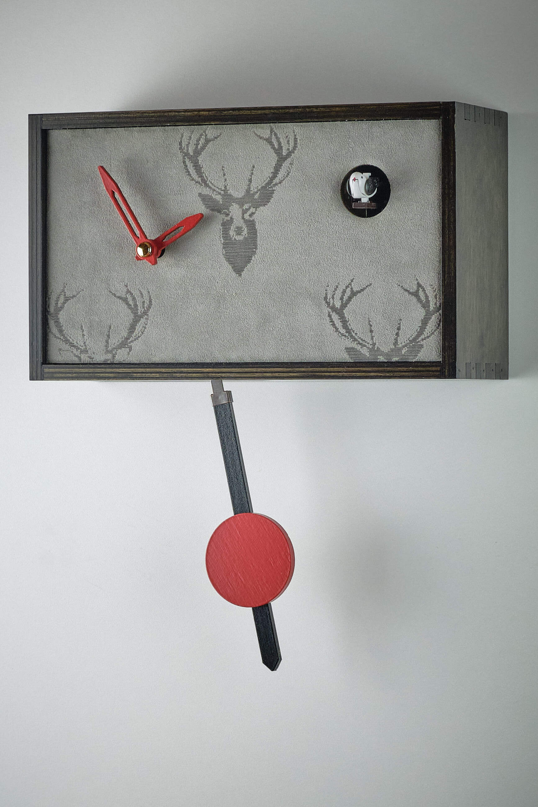 Trenkle -Cuckoo Clock Quartz Movement Modern Box Deer Brown 24cm- 3601 QM
