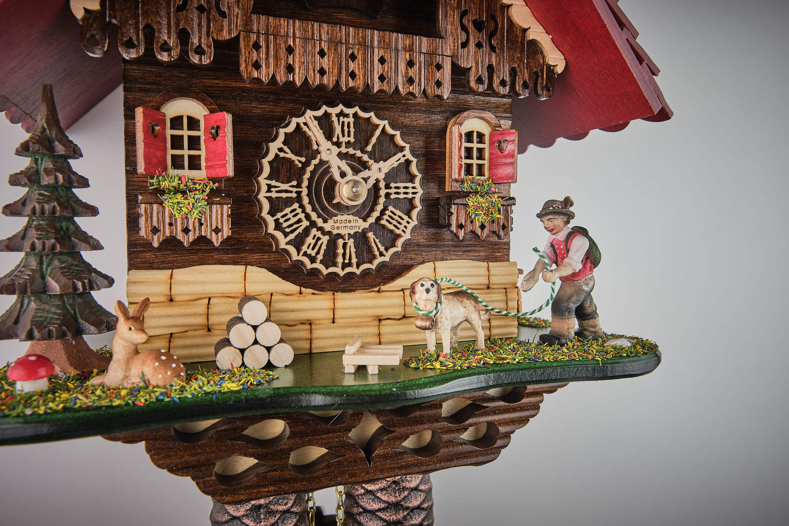 Trenkle -Cuckoo Clock Black Forest House Wanderer 8-Day Movement 27cm- 8519