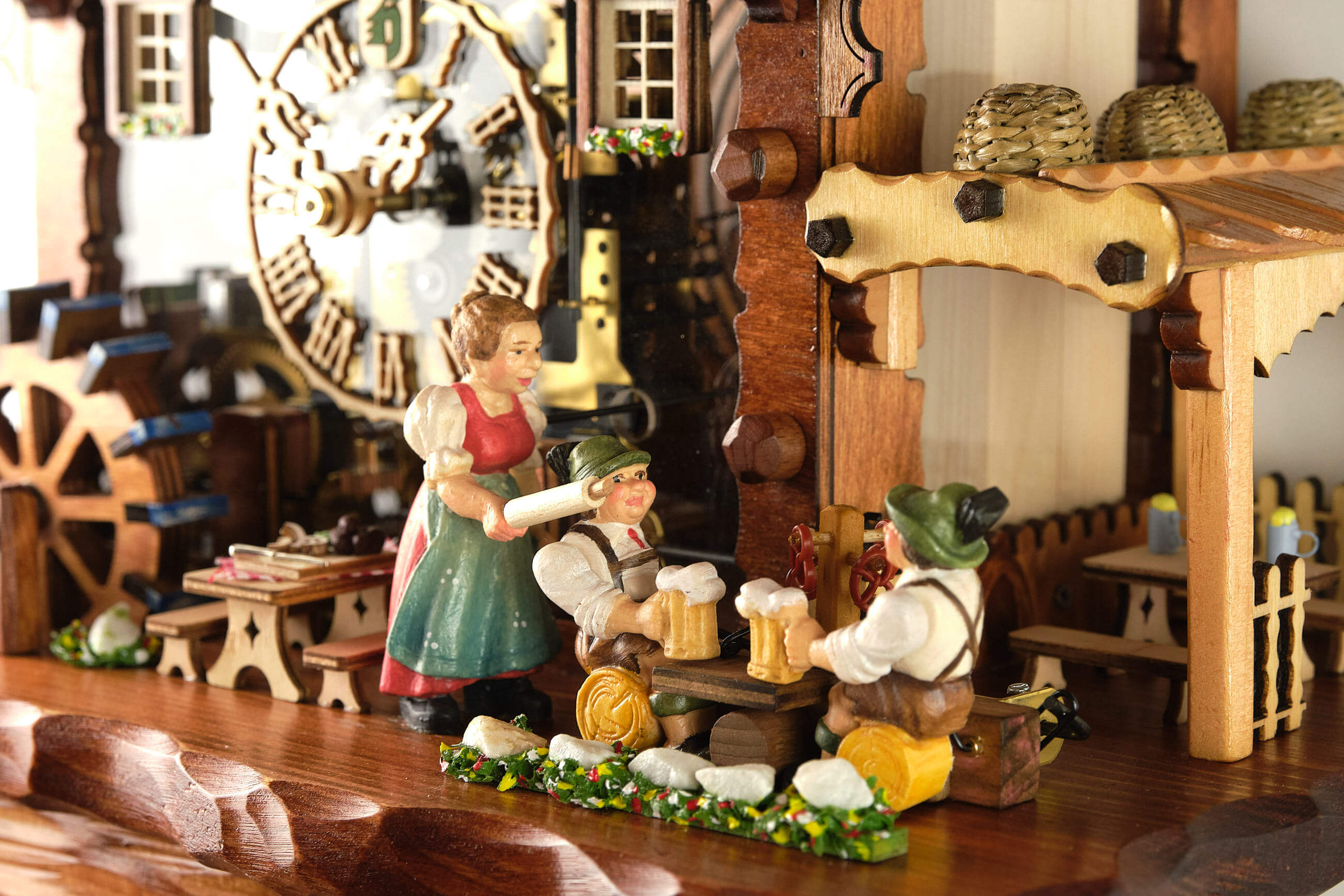 Hönes -Cuckoo clock half-timbered plexiglass front 8-day movement with music 38cm- 86720T