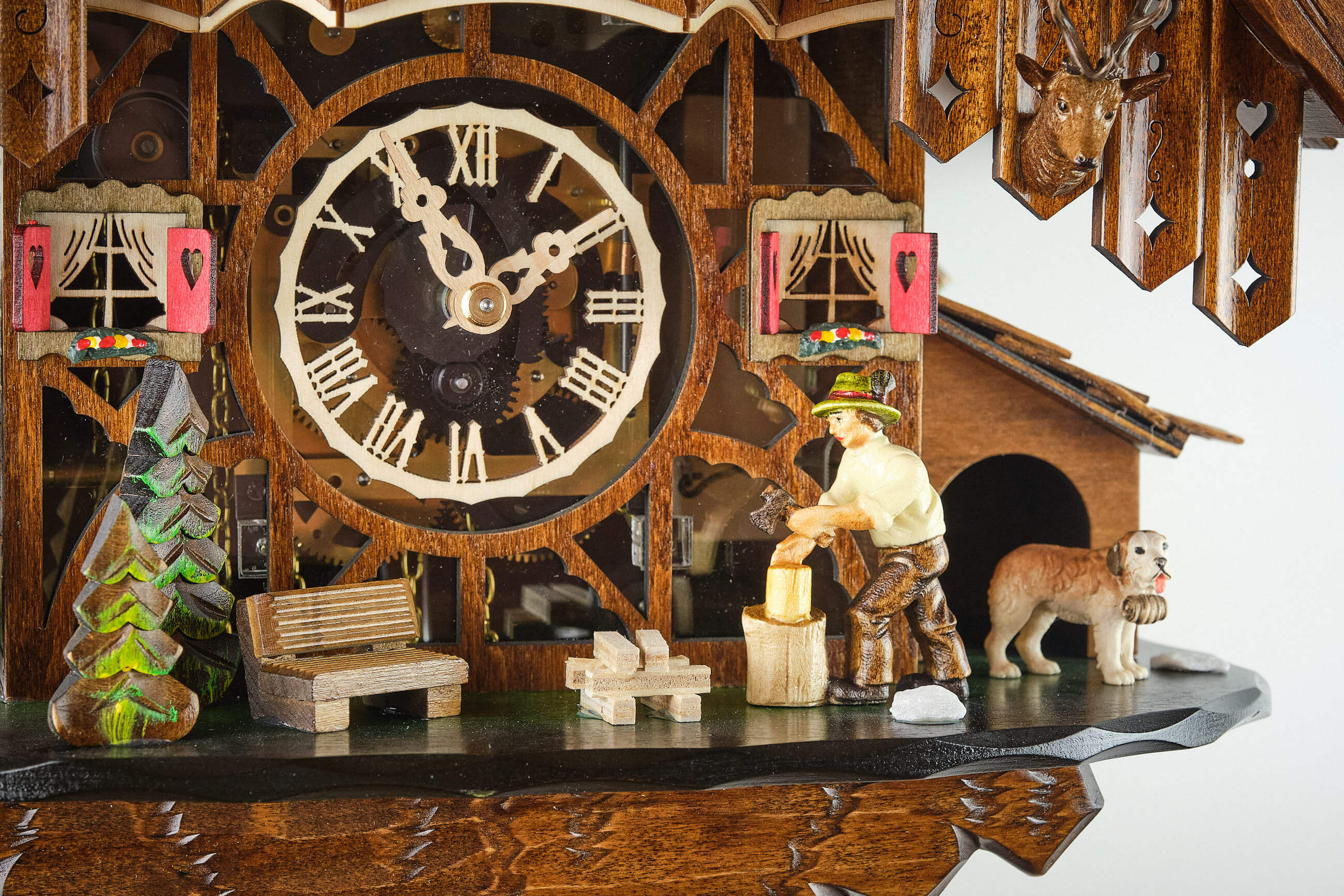 Engstler -Cuckoo clock half-timbered plexiglass front 8-day movement with music 36cm- 2871/8 MT